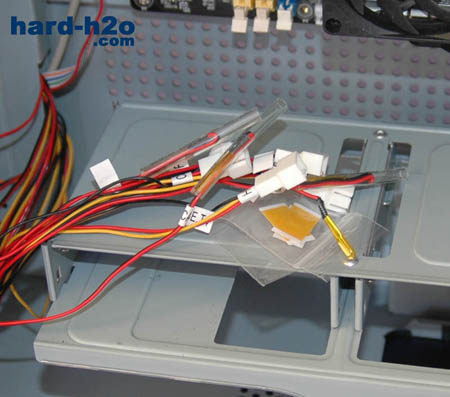 Ampliar Foto Caja Aerocool CoolView