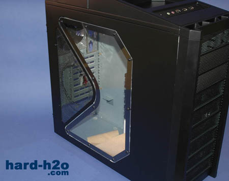Ampliar Foto Caja Antec 900
