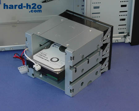 Ampliar Foto Caja Antec 900