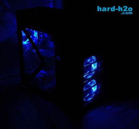 Ampliar Foto Caja Antec 900