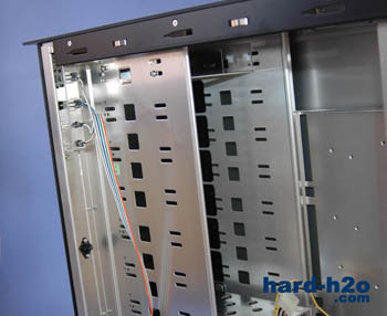 Ampliar foto  caja Lian Li PC-767
