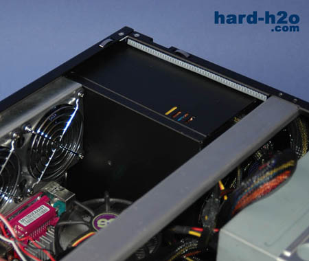 Ampliar Foto Caja Lian Li PC-C30B