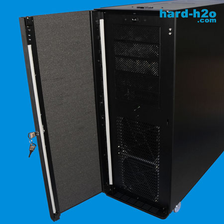 Ampliar Foto Caja Lian Li PC-V2120 Ampliar Foto Caja Lian Li PC-V2120