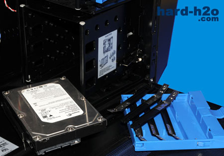 Ampliar Foto Caja Raidmax BlackStorm Ampliar Foto Caja Raidmax BlackStorm