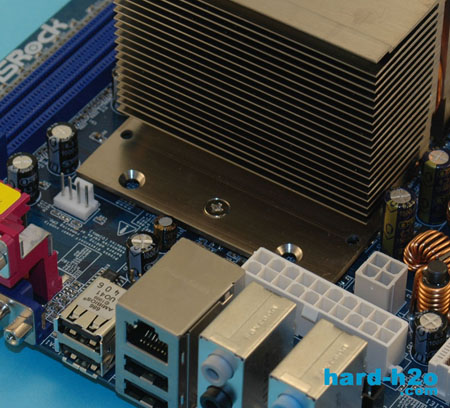 Ampliar Foto Disipador CPU Artic Cooling Freezer 64 LP