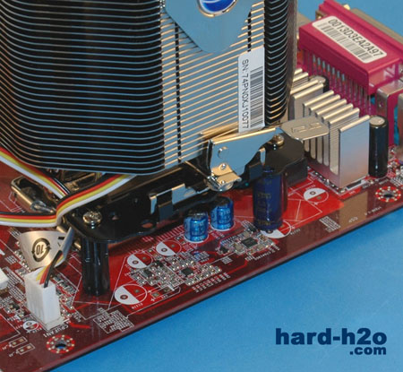 Ampliar Foto Disipador CPU Asus Artic Square