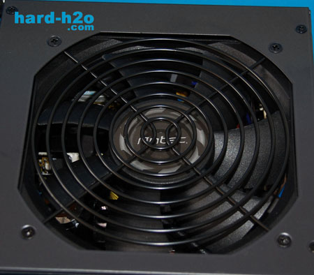 Ampliar Foto Fuente de alimentación Antec TruePower New 550