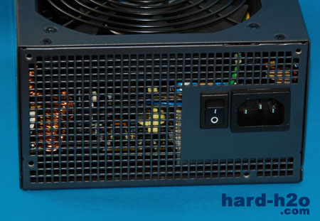 Ampliar Foto Fuente de alimentación Antec TruePower New 550
