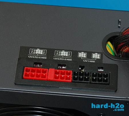 Ampliar Foto Fuente de alimentación Antec TruePower New 550