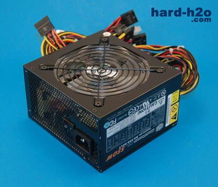 Ampliar Foto Fuente Cooler Master Real Power 550W