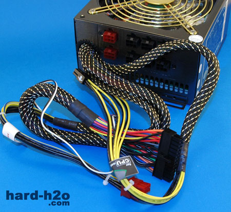 Ampliar Foto Fuente de alimentación Enermax Infiniti 650