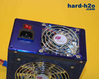 Ampliar foto Fuente Hiper R Modular 580W