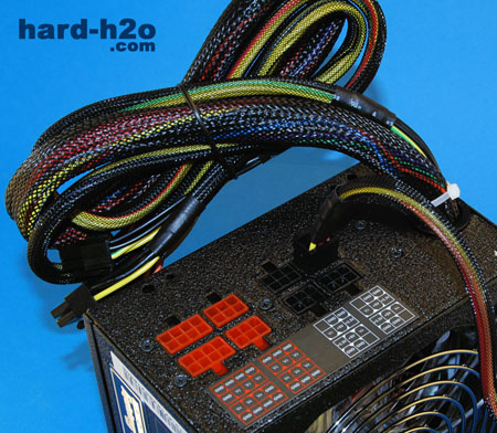 Ampliar Foto Fuente de alimentación Lian Li Silent Force 850 W