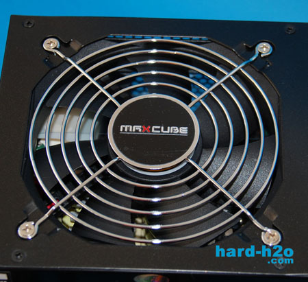 Ampliar Foto Fuente de alimentación Maxcube Blitz 550