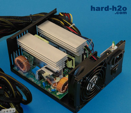 Ampliar Foto Fuente de alimentación PC Power & Cooling Silencer 610