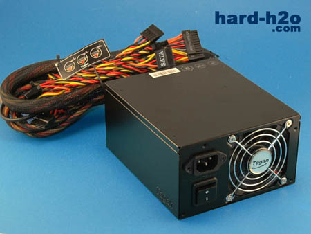 Ampliar Foto Fuente de alimentación Tagan TurboJet 1100 W