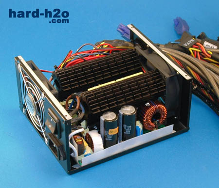 Ampliar Foto Fuente de alimentación Tagan TurboJet 1100 W