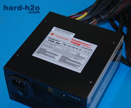 Ampliar Foto Fuente Thermaltake Toughpower 700 W