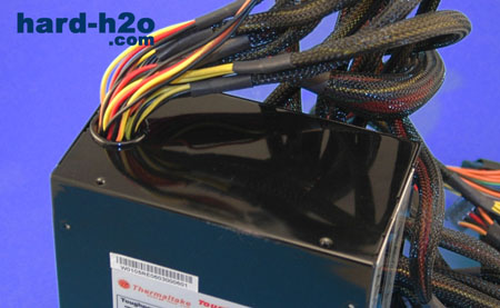Ampliar Foto Fuente Thermaltake Toughpower 700 W