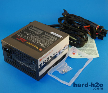 Ampliar Foto Fuente de alimentación Thermaltake TR2 QFan 450 W