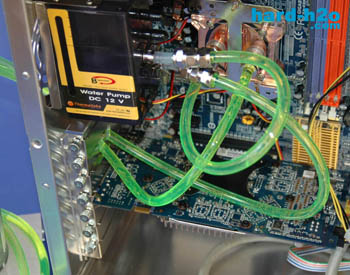 Ampliar foto Thermaltake Rocket