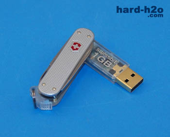 Ampliar foto Swissbit Victorinox 1Gb