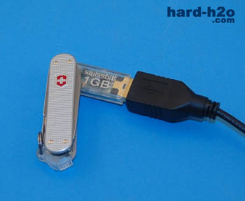 Ampliar foto Swissbit Victorinox 1Gb