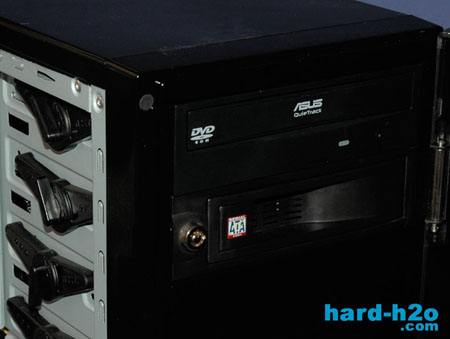 Ampliar Foto Rack SATA Icy Box IB-168SK
