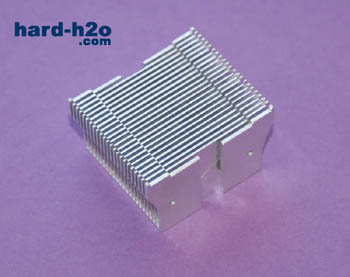 Ampliar foto disipador chipset Thermalright NB-1