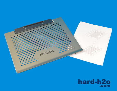 Ampliar Foto Review Refrigerador Antec Notebook Cooler Basic