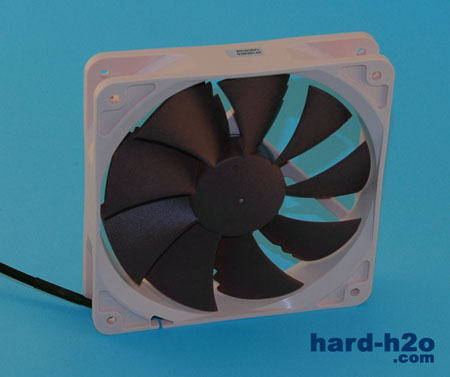 Ampliar Foto Ventilador Noctua NF-P12